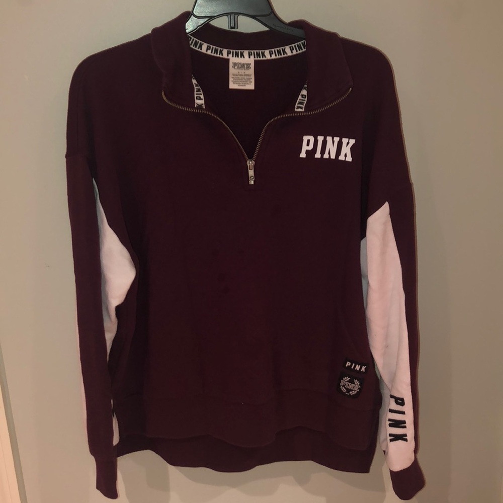 ** SOLD ** V.S PINK Maroon Quarter Zip